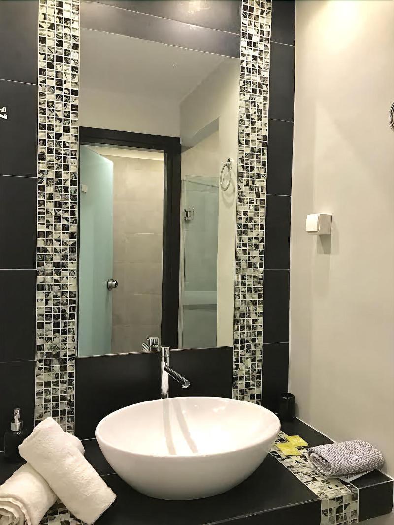 Queen Boutique Suites Mykonos Town Extérieur photo