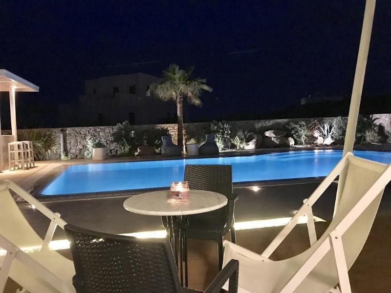 Queen Boutique Suites Mykonos Town Extérieur photo