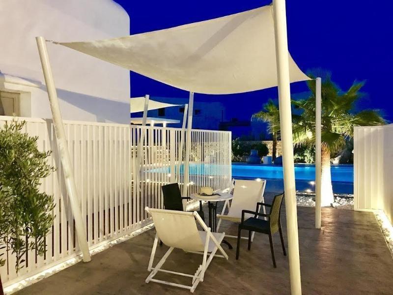 Queen Boutique Suites Mykonos Town Extérieur photo