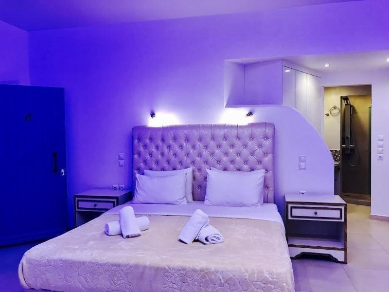 Queen Boutique Suites Mykonos Town Extérieur photo