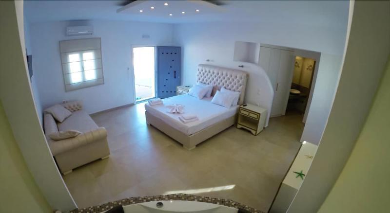 Queen Boutique Suites Mykonos Town Extérieur photo