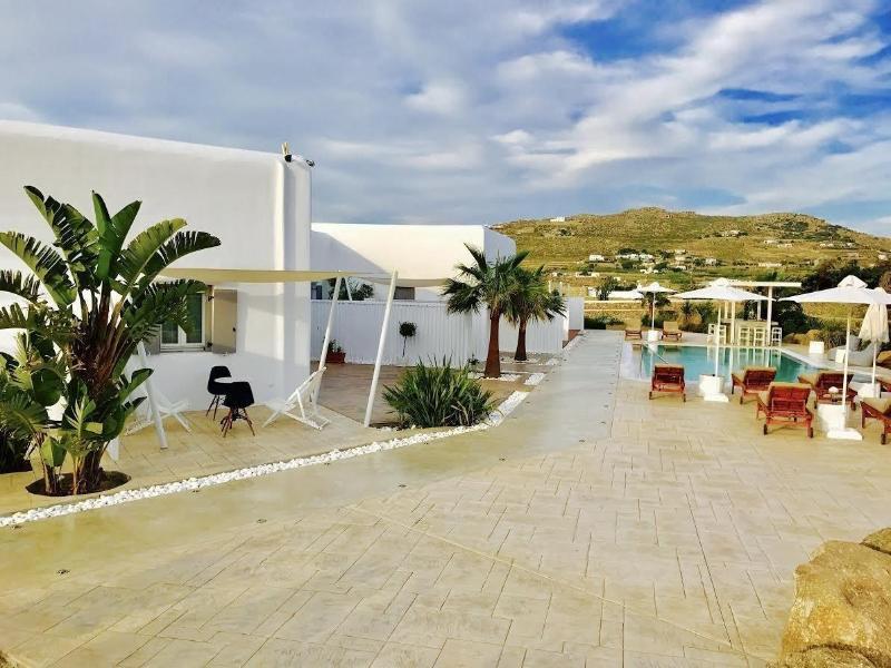 Queen Boutique Suites Mykonos Town Extérieur photo