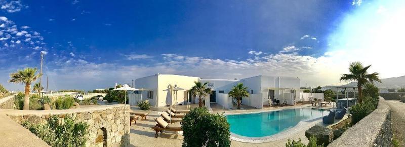 Queen Boutique Suites Mykonos Town Extérieur photo