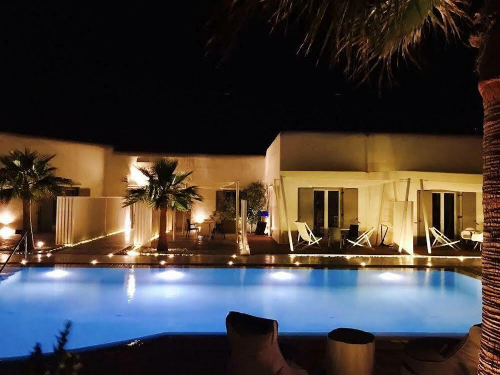 Queen Boutique Suites Mykonos Town Extérieur photo